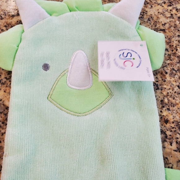 Baby boy  dinosaur blanket rattle,socks,bibs,hand towel, teething cloth - Picture 8 of 15